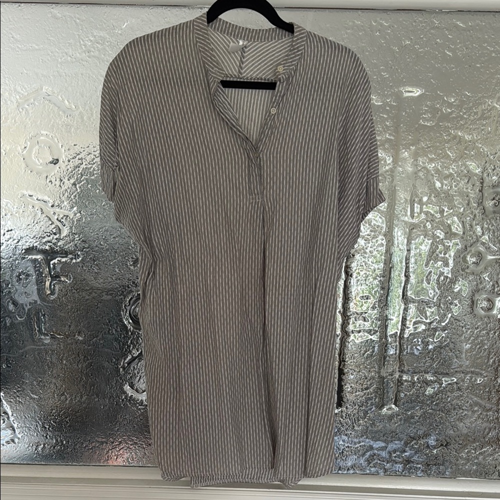Gap Striped Gray Women's cover up xs/ s